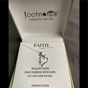 Sterling sliver necklace and travel jewelry case